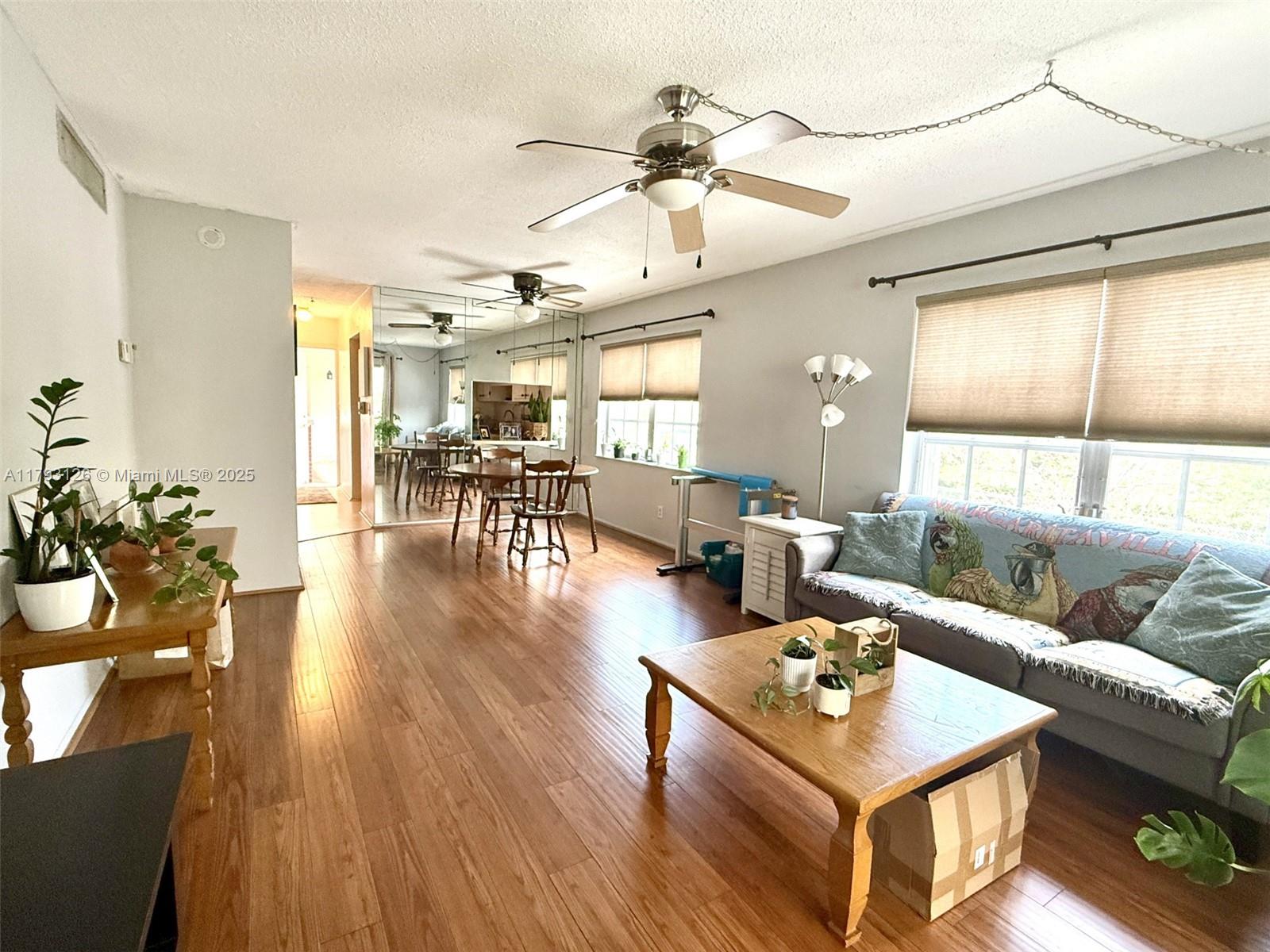2301 NE 14th St Cswy 201E