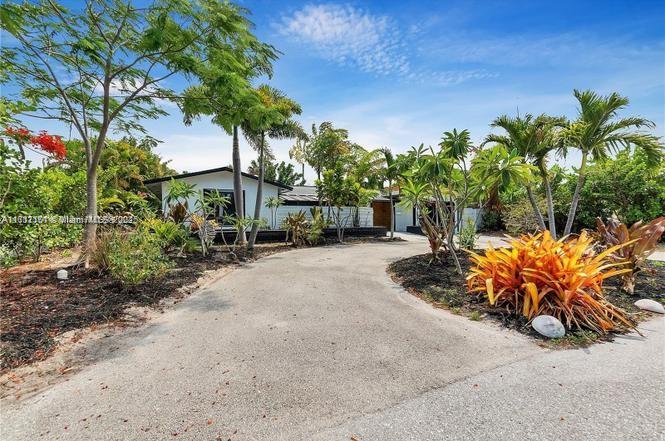 ESTERLY - Residential Lease
