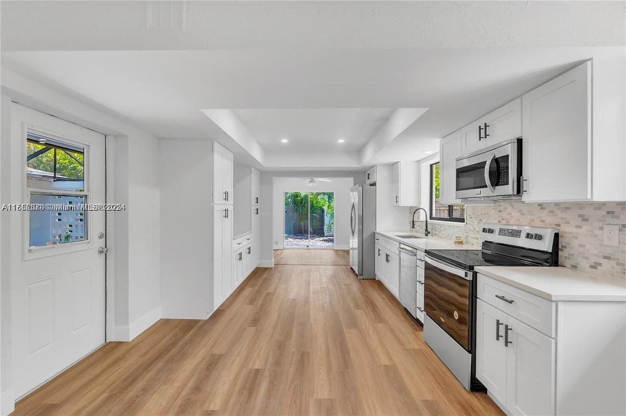 ESTERLY - Residential Lease
