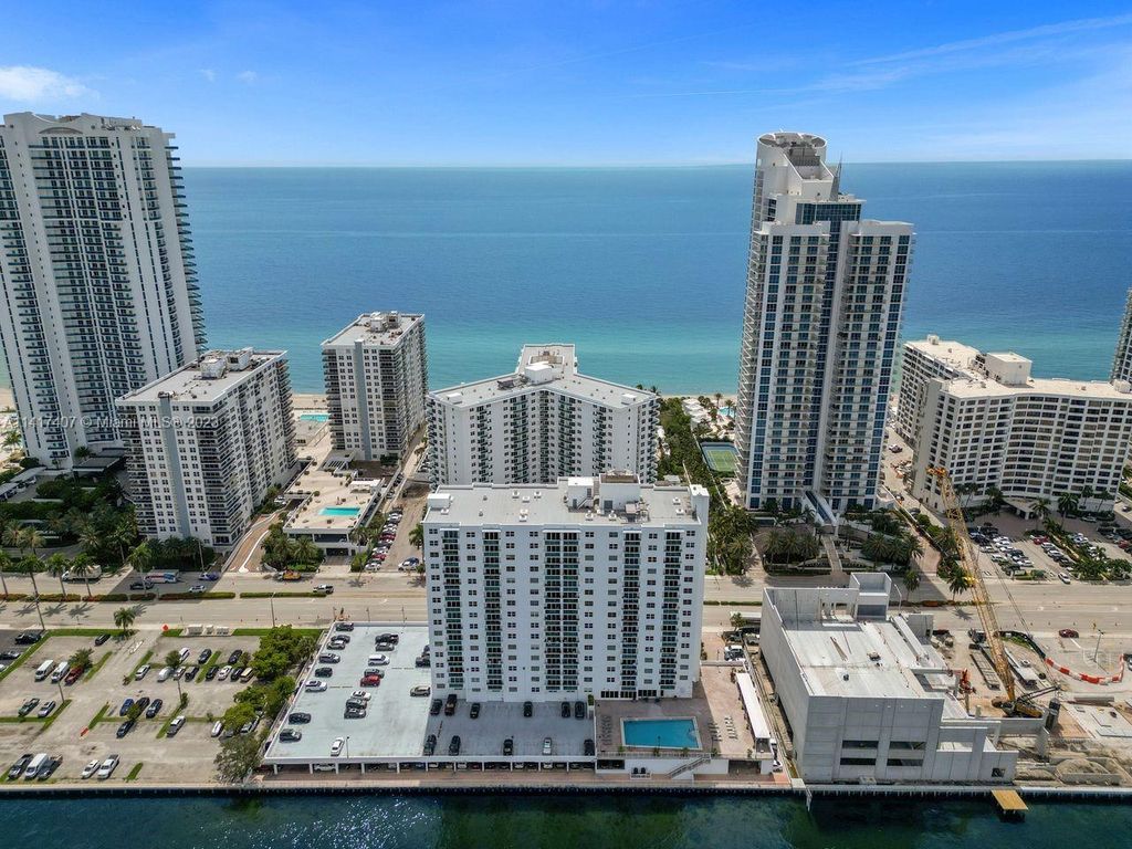 Photo of 3000 S Ocean Dr #416, Hollywood, FL 33019 (MLS # A11417407)