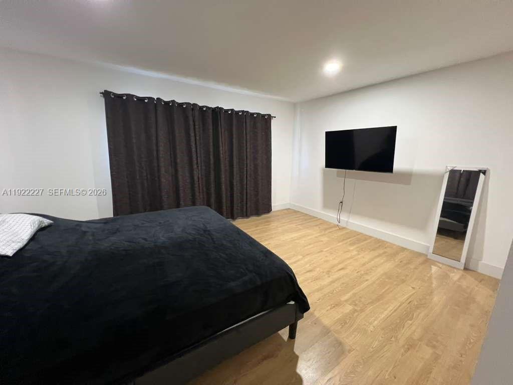 THE LOFTS TOWN VILLAS CON - Residential