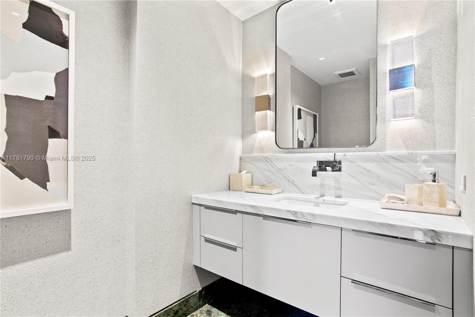 MILLENNIUM TOWER RESIDENC - Residential
