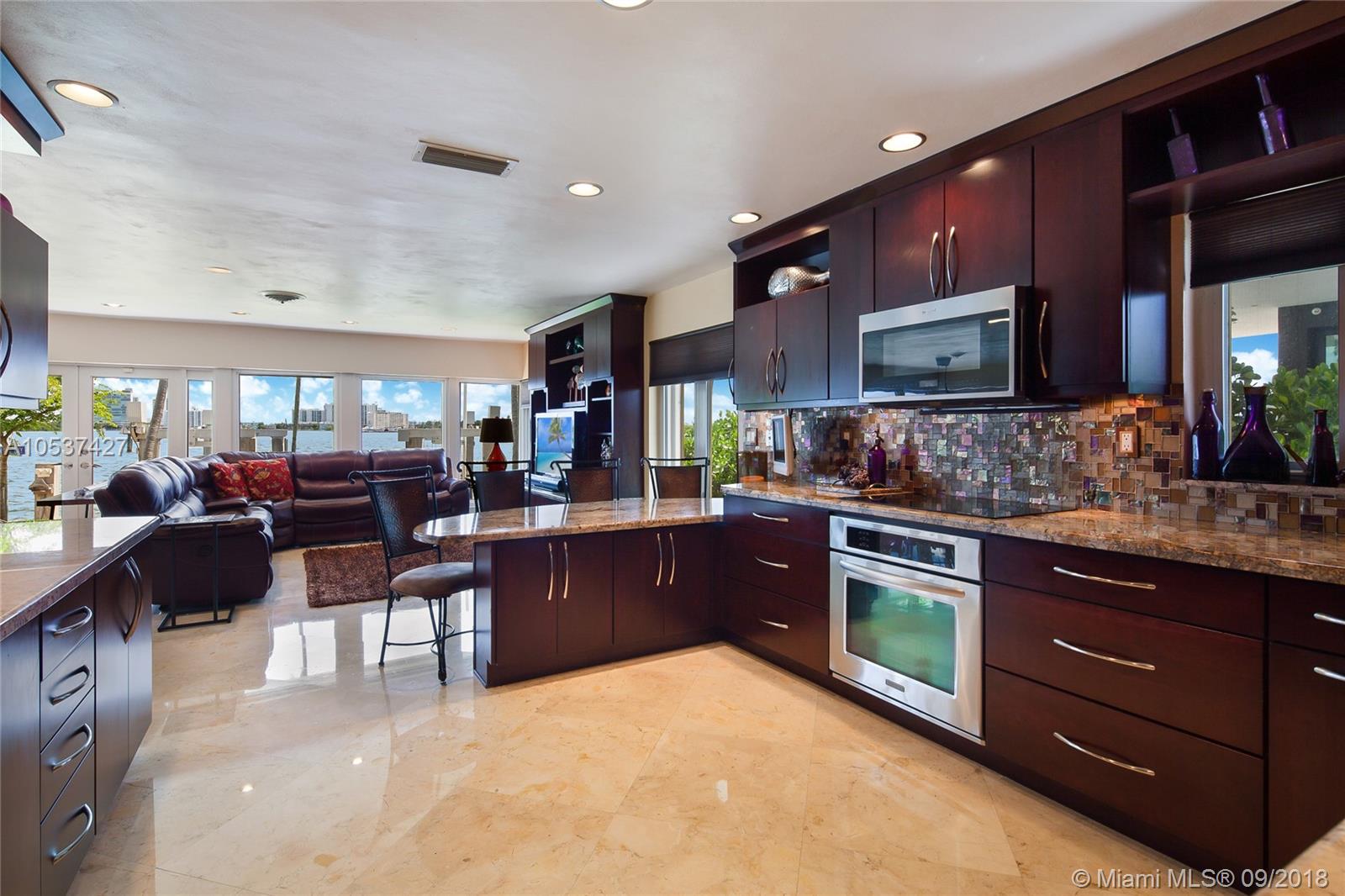 BAY CREST SEC 3 - Residential