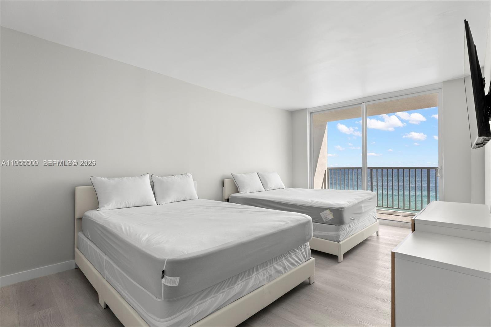 *EDGEWATER BEACH TOWERS CO - Residential