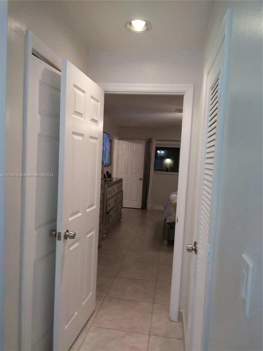 RAMBLEWOOD - Residential Lease