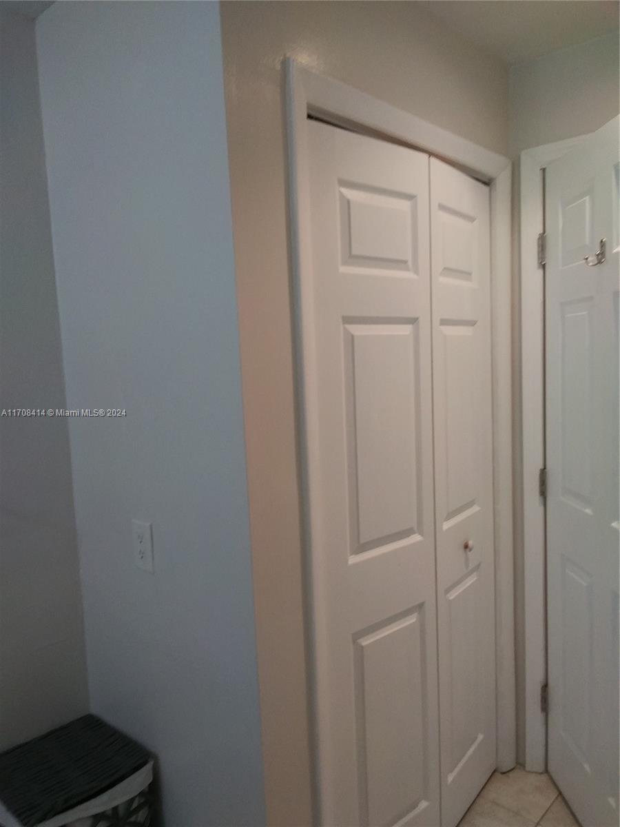 RAMBLEWOOD - Residential Lease