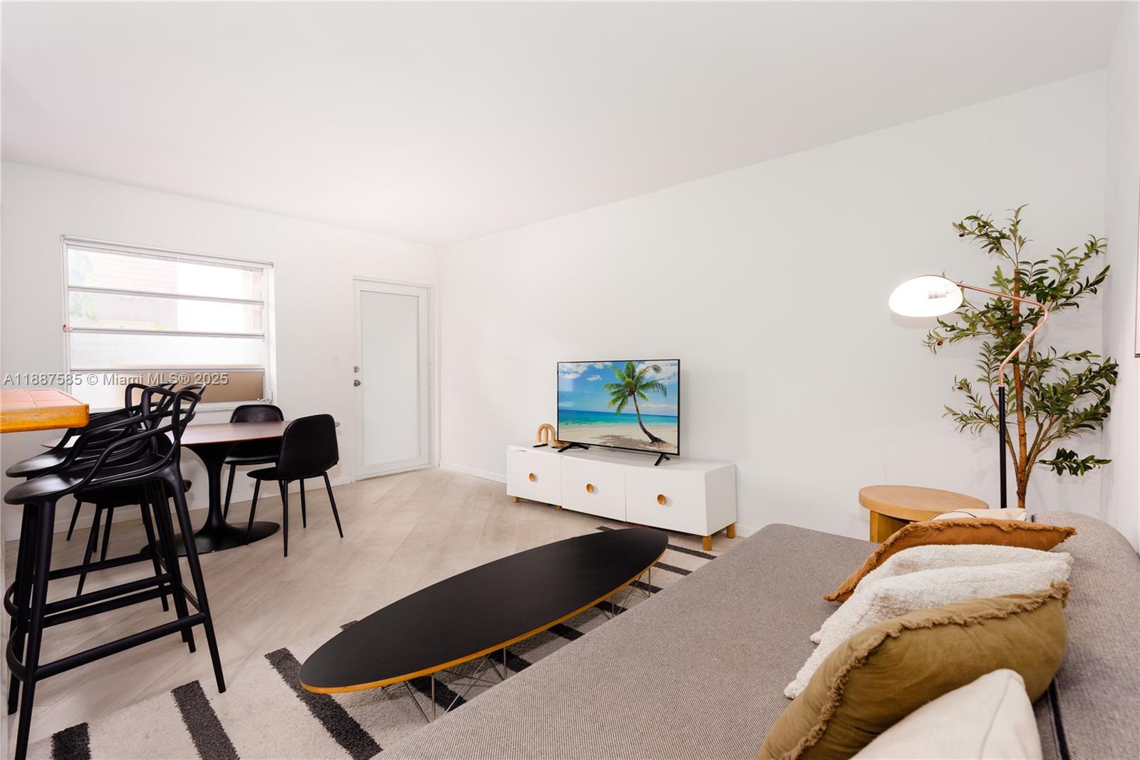 525 MERIDIAN CONDO - Residential Lease