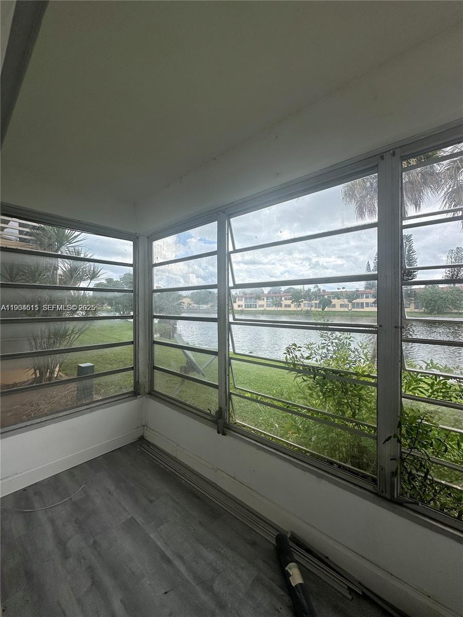 BISCAYNE LAKE GDN BLDG A - Residential