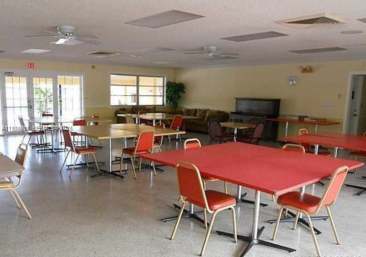 BISCAYNE LAKE GDN BLDG A - Residential