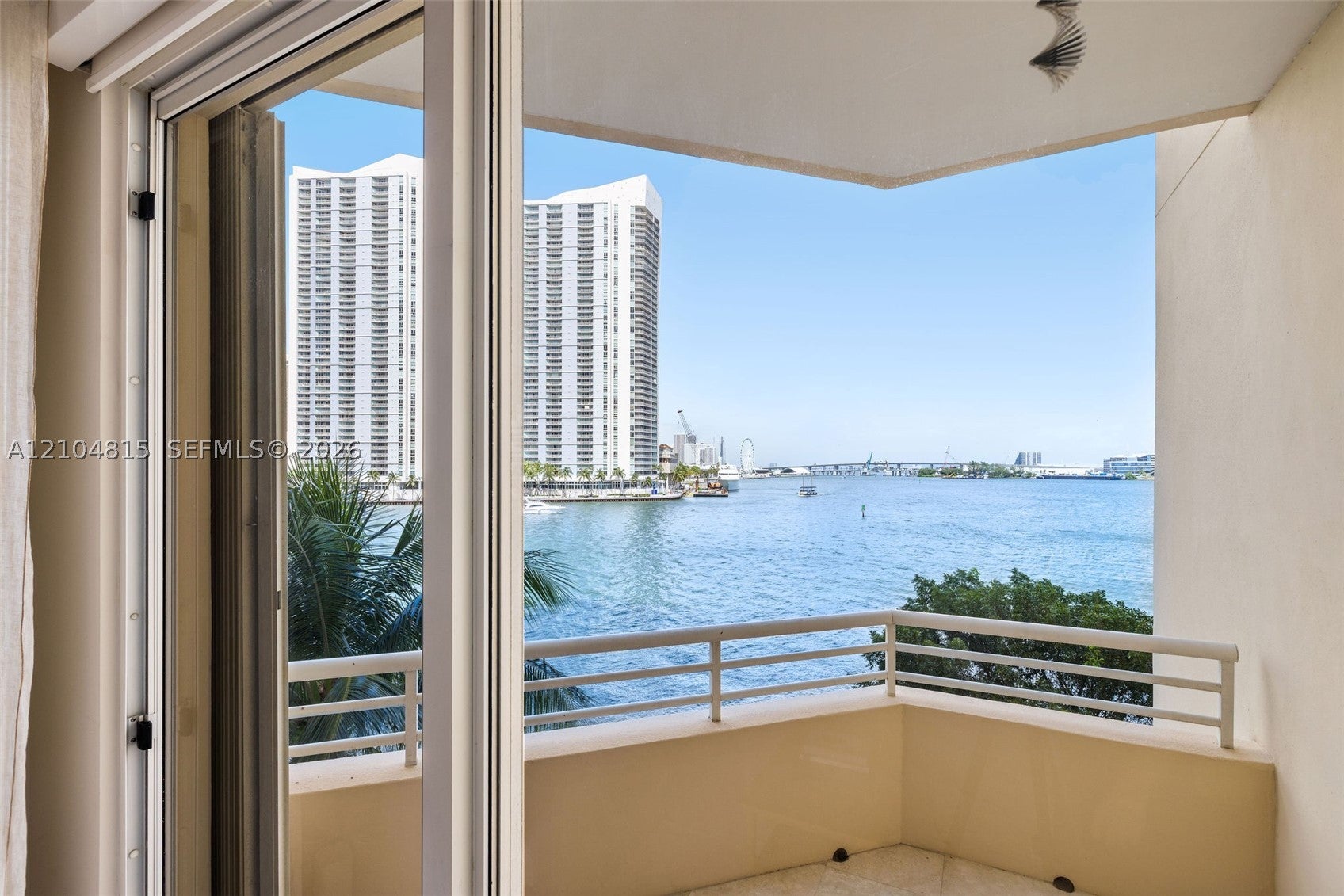 888 Brickell Key Dr 410