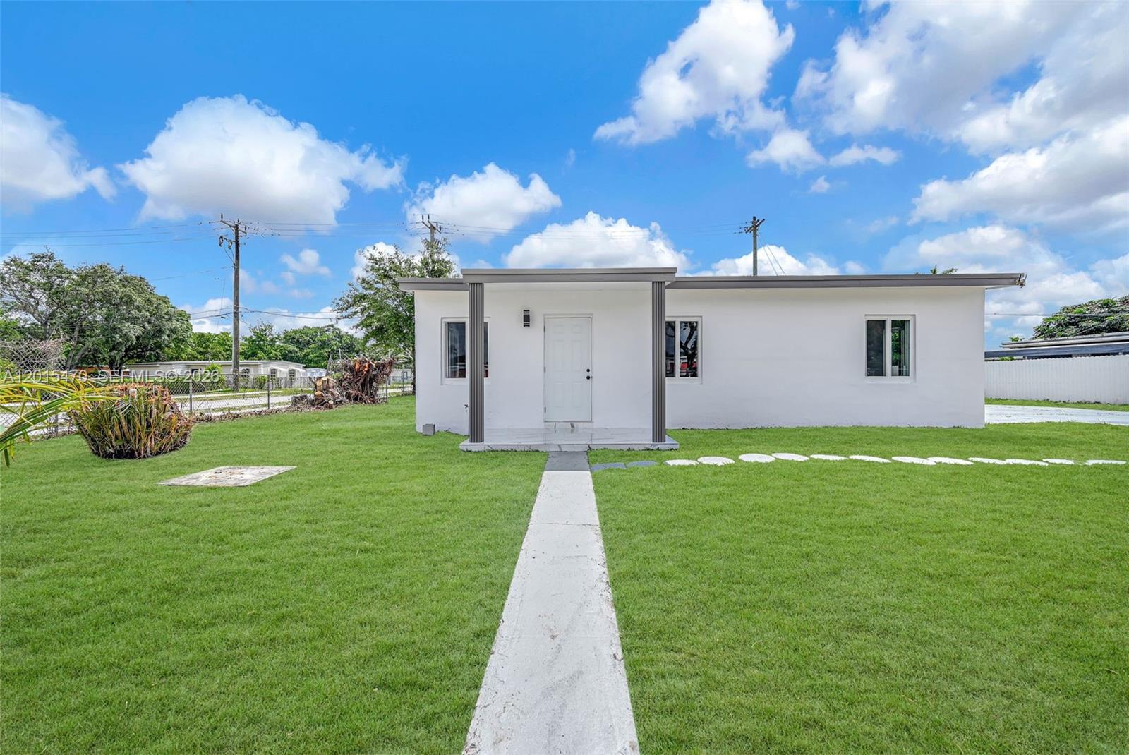 BUNCHE PARK - Residential