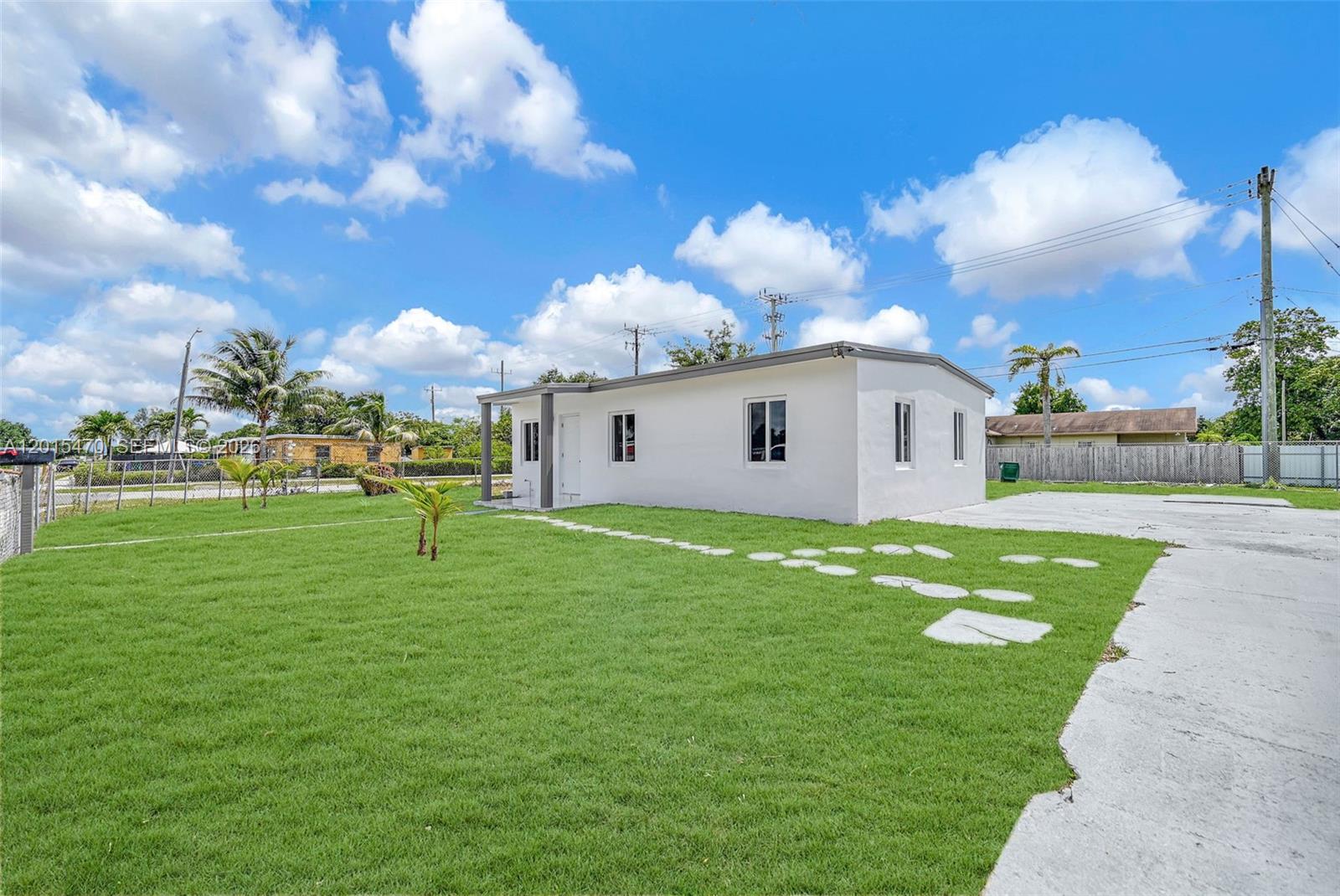 BUNCHE PARK - Residential