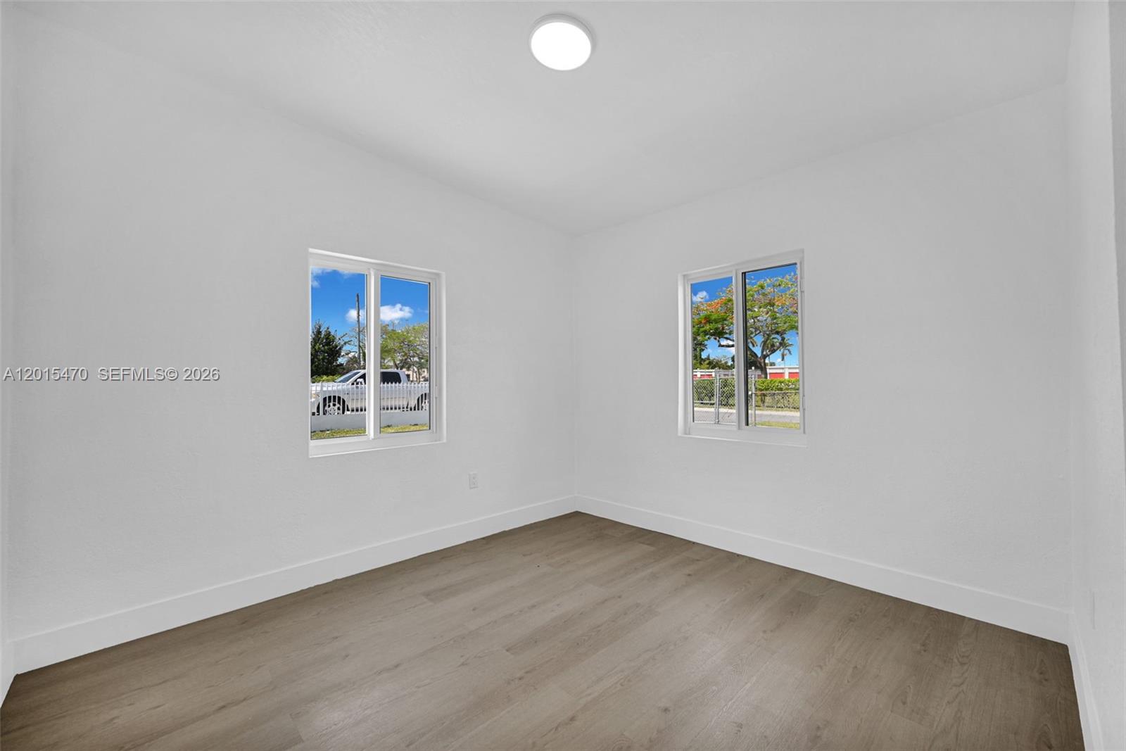 BUNCHE PARK - Residential