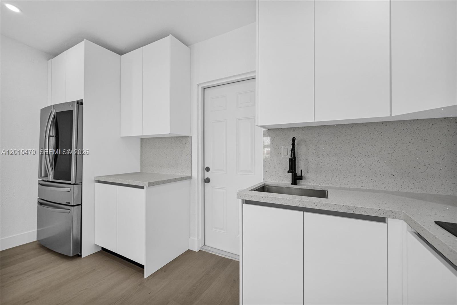 BUNCHE PARK - Residential