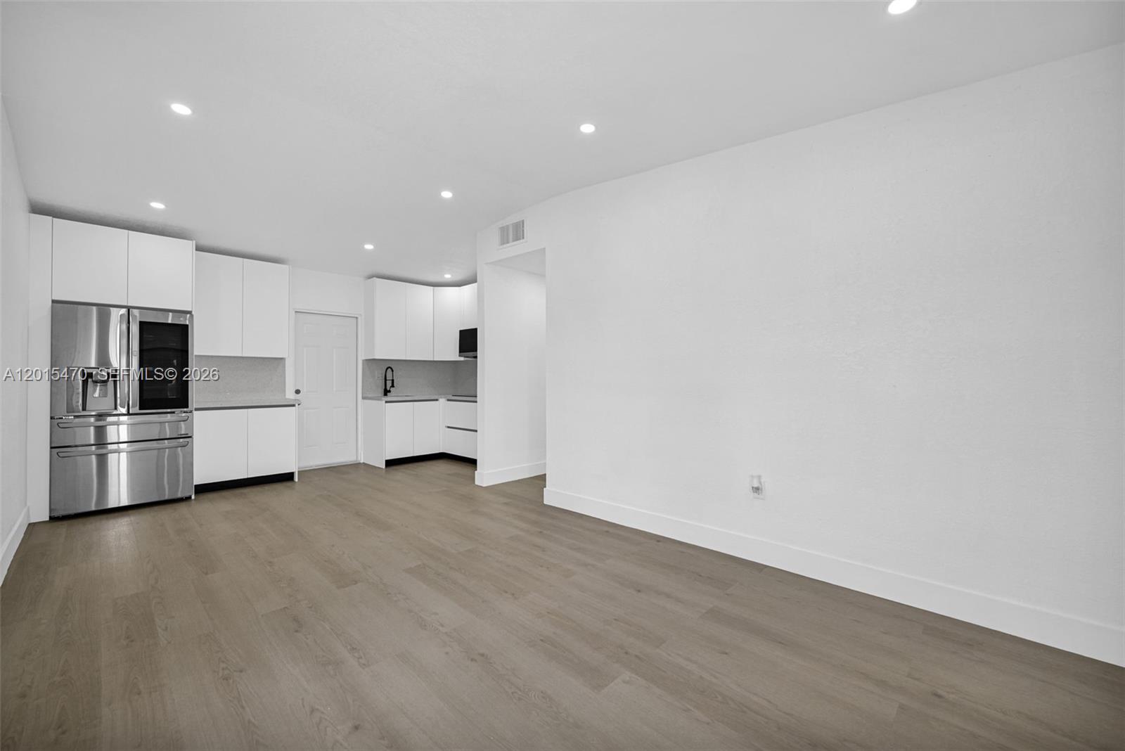 BUNCHE PARK - Residential