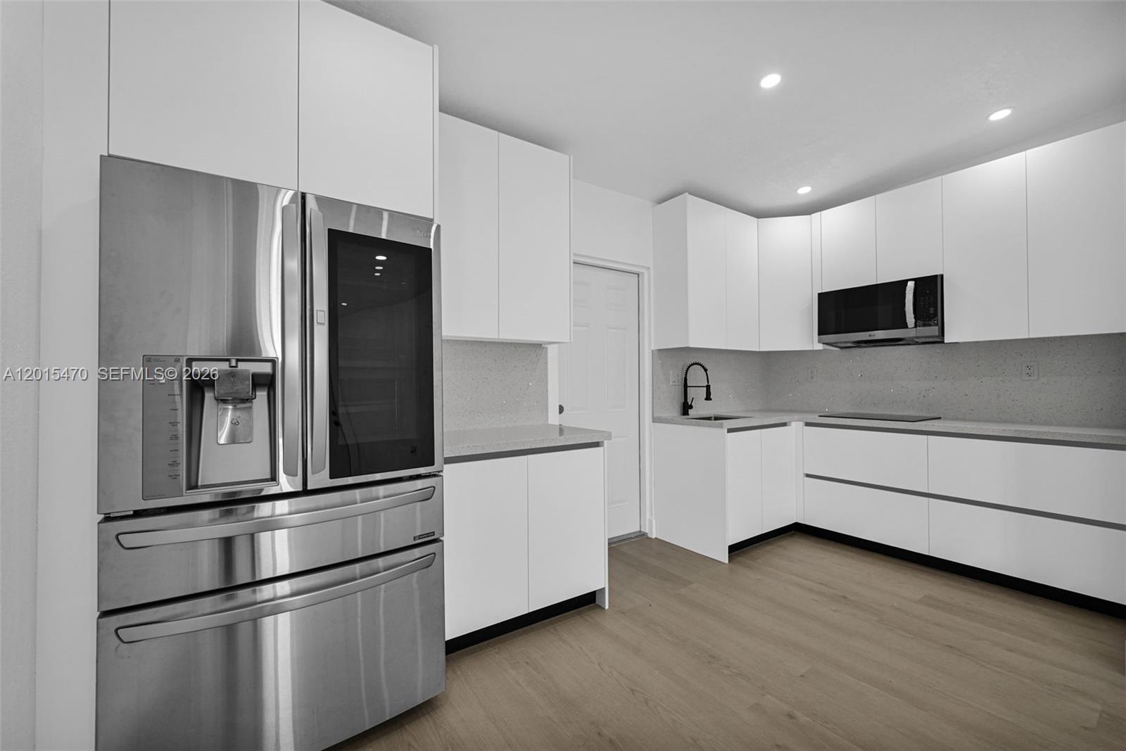 BUNCHE PARK - Residential