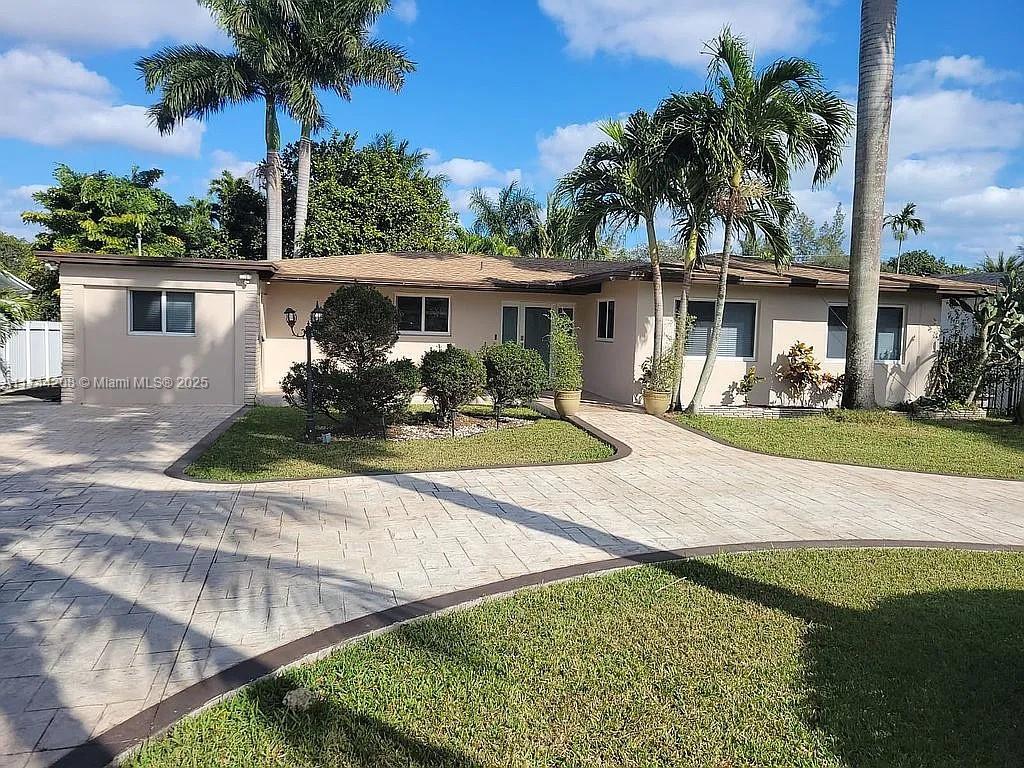 Property for Sale at 14431 S Biscayne River Rd, Miami, Broward County, Florida - Bedrooms: 4 
Bathrooms: 3  - $899,000