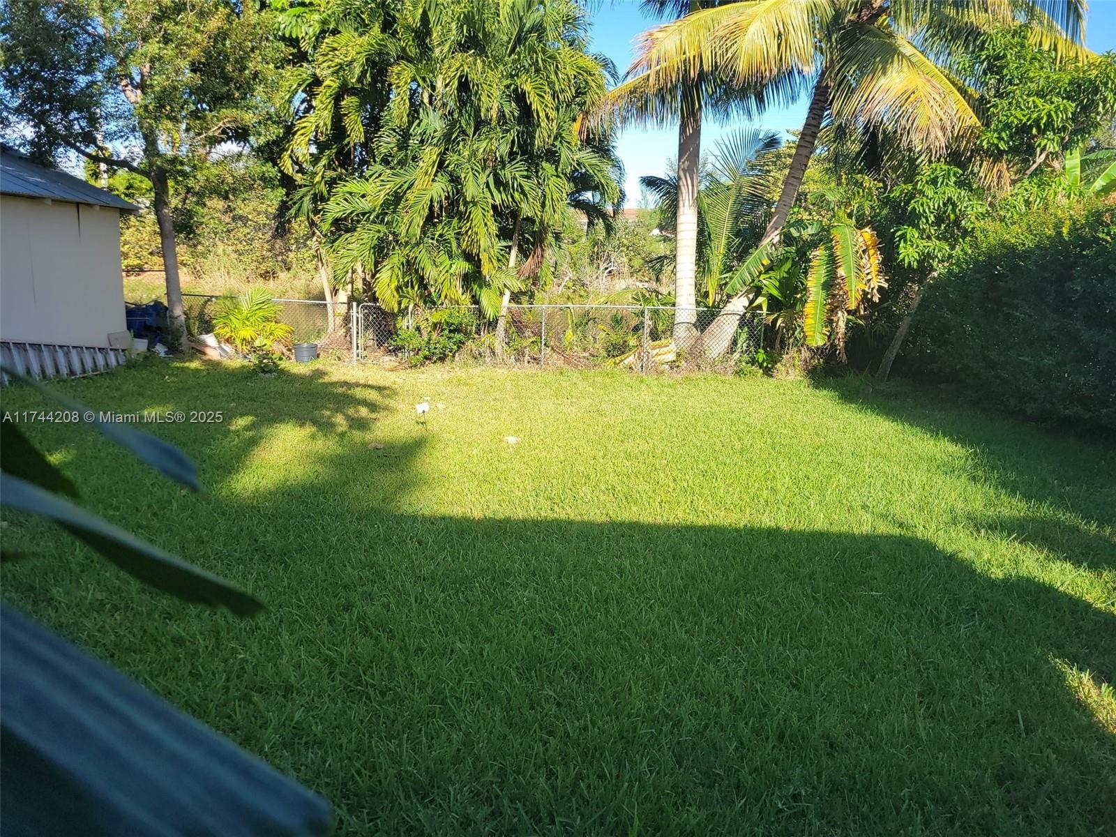 BISCAYNE GARDENS SEC E PA - Residential