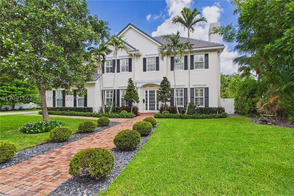 Photo of 2801 NE 21st Ct, Fort Lauderdale, FL 33305 (MLS # A12091662)