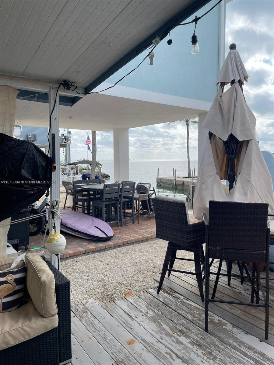 WINDLEY KEY MOBILE HOME P - Residential