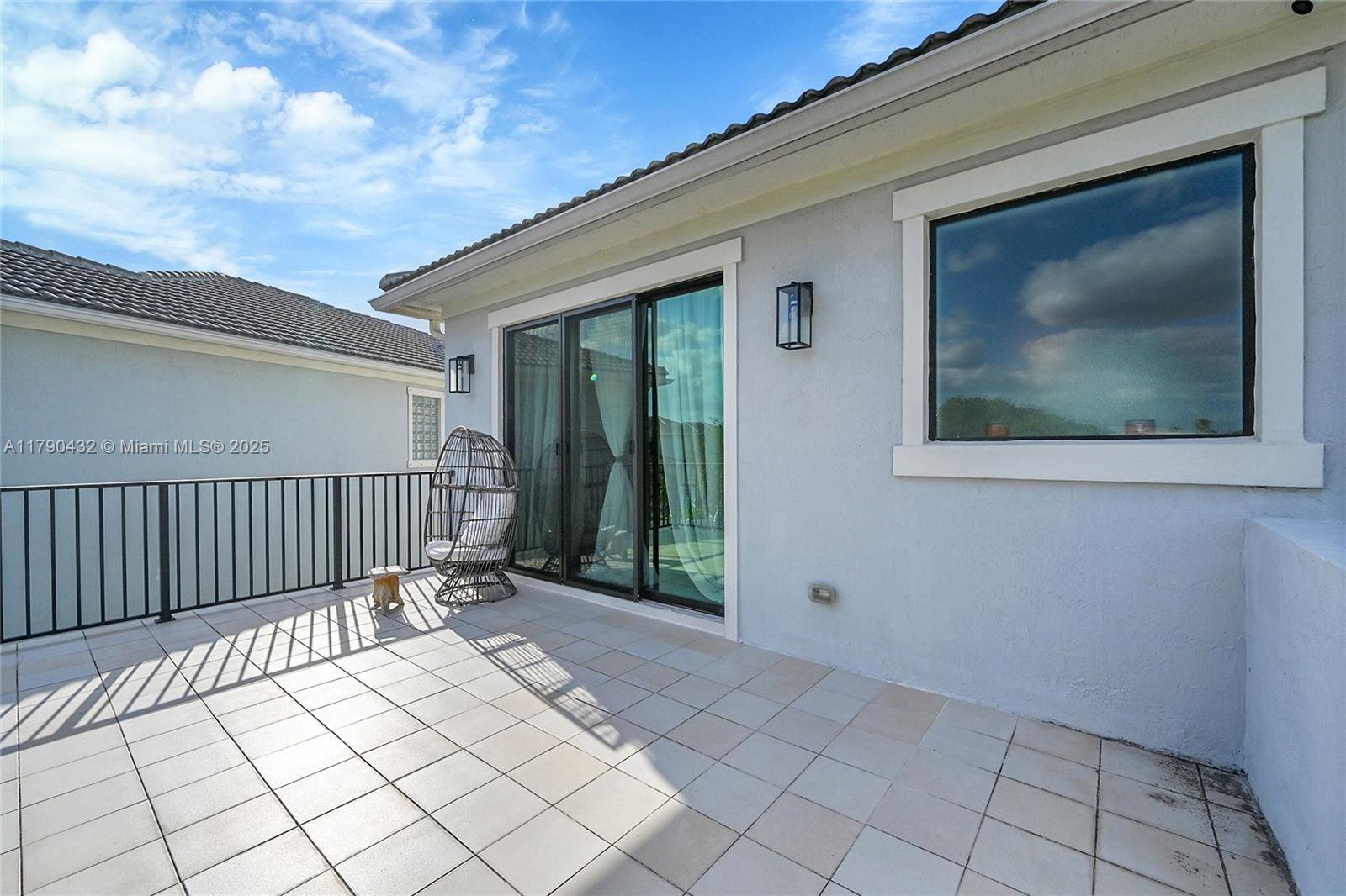 CORAL LAGO - Residential