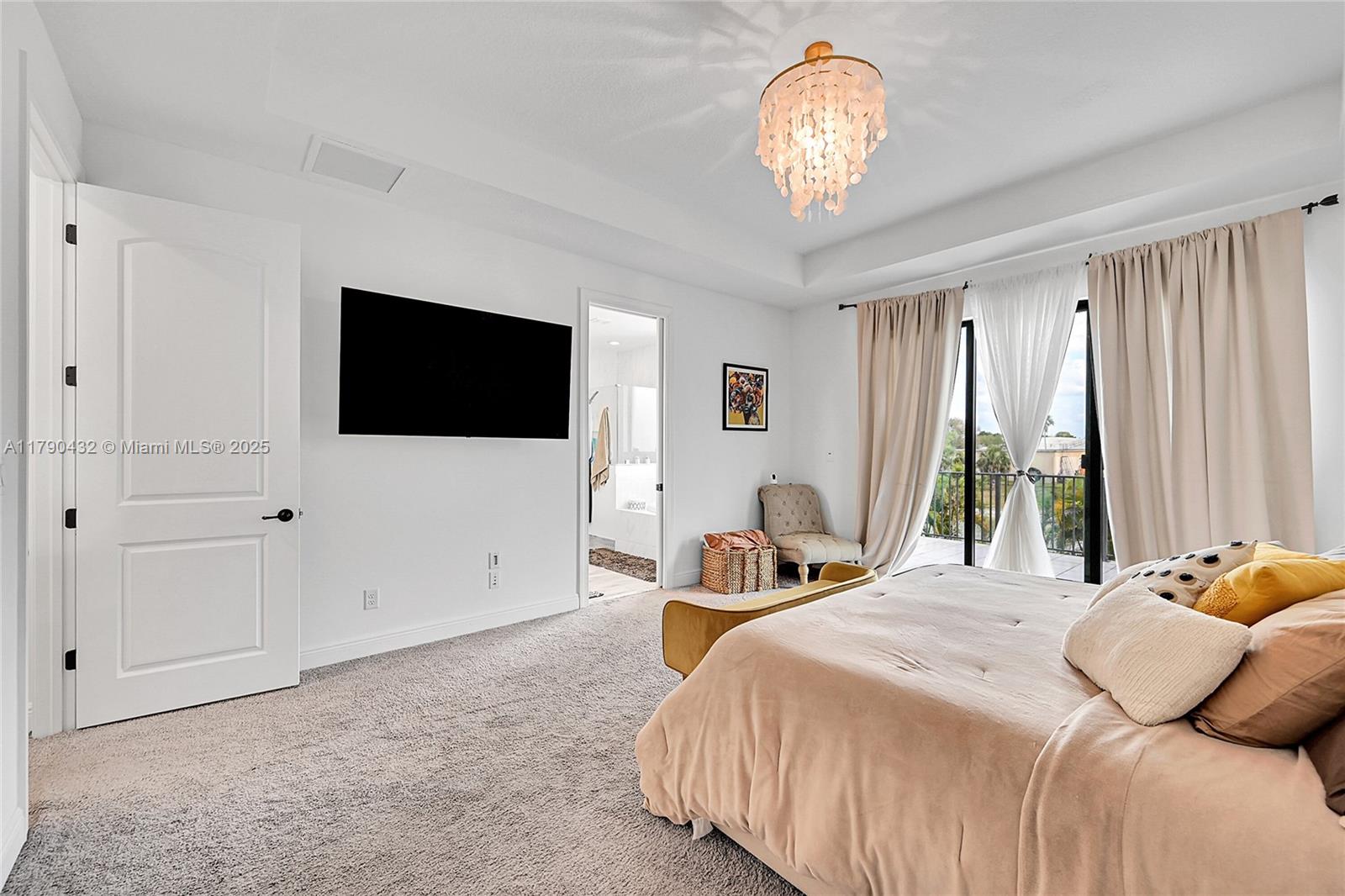 CORAL LAGO - Residential
