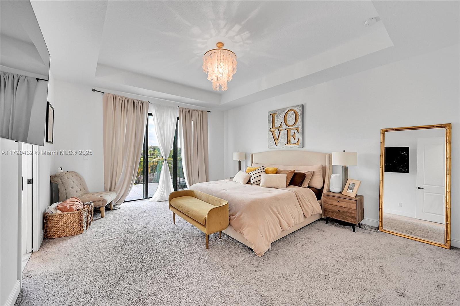 CORAL LAGO - Residential