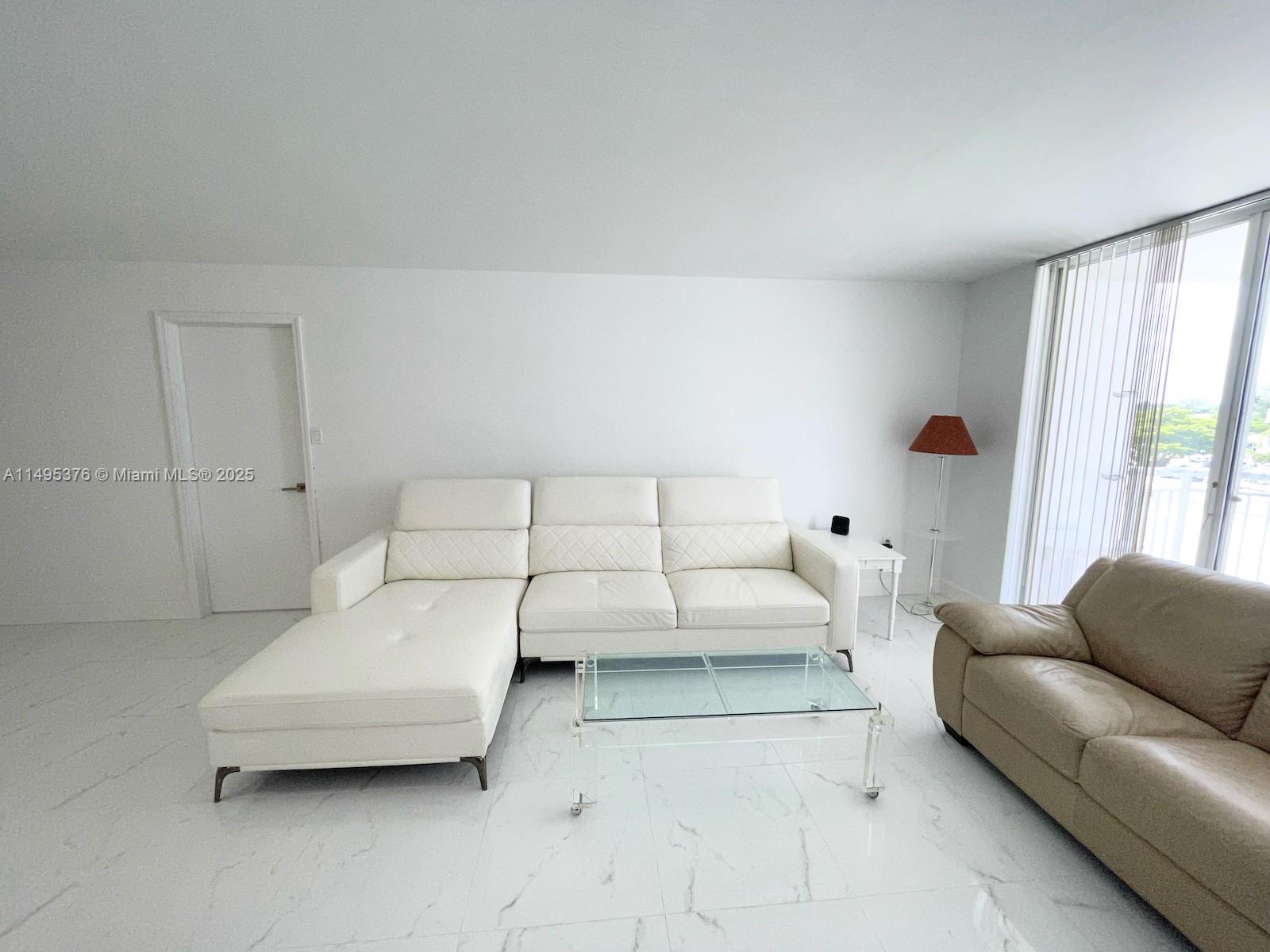 DEL PRADO MARINA - Residential