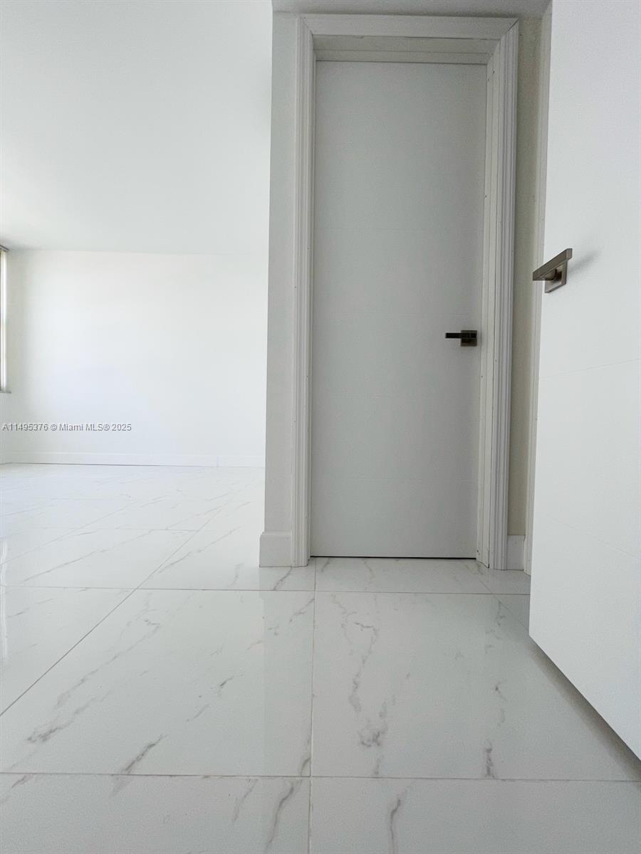 DEL PRADO MARINA - Residential