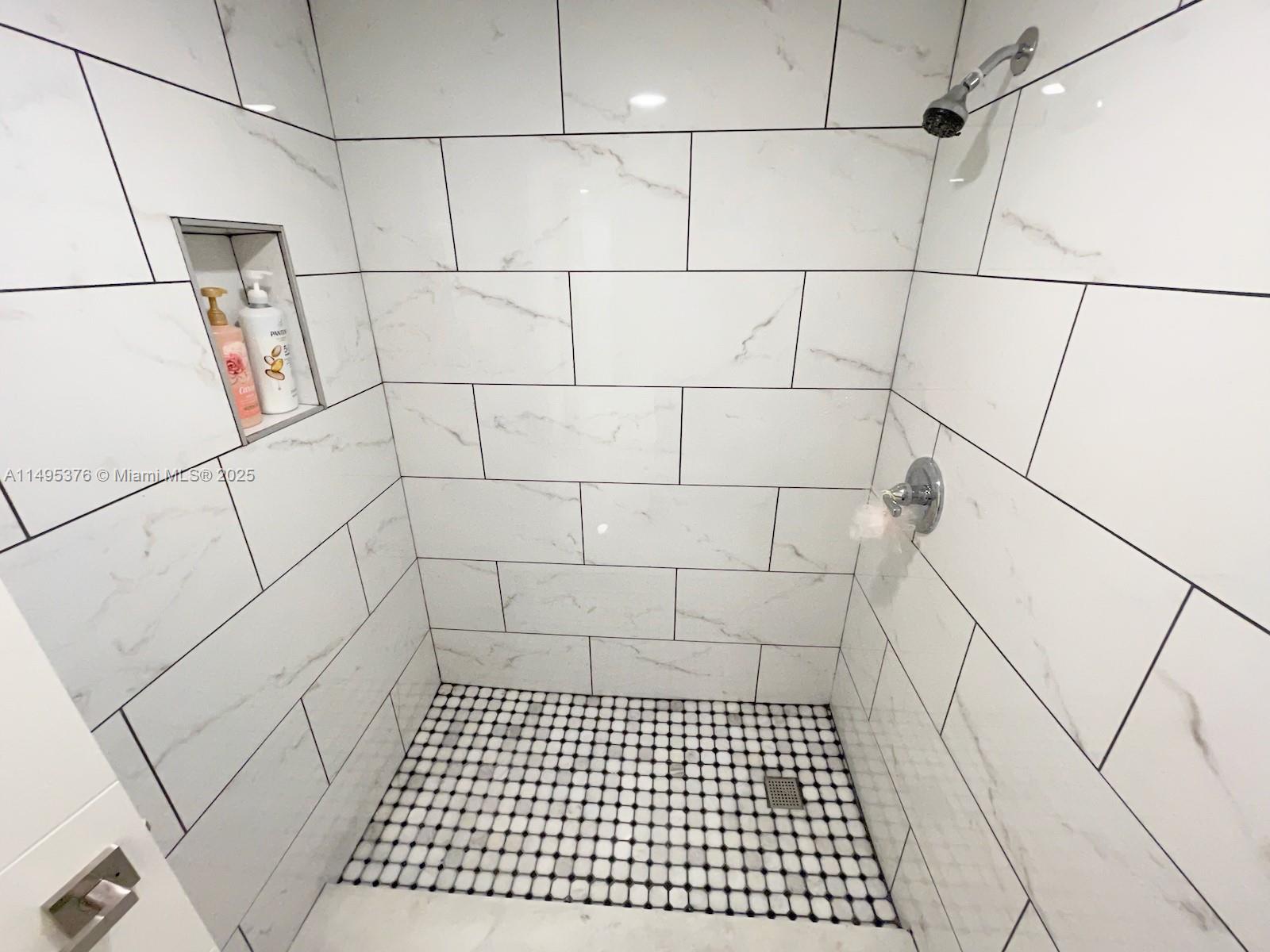 DEL PRADO MARINA - Residential