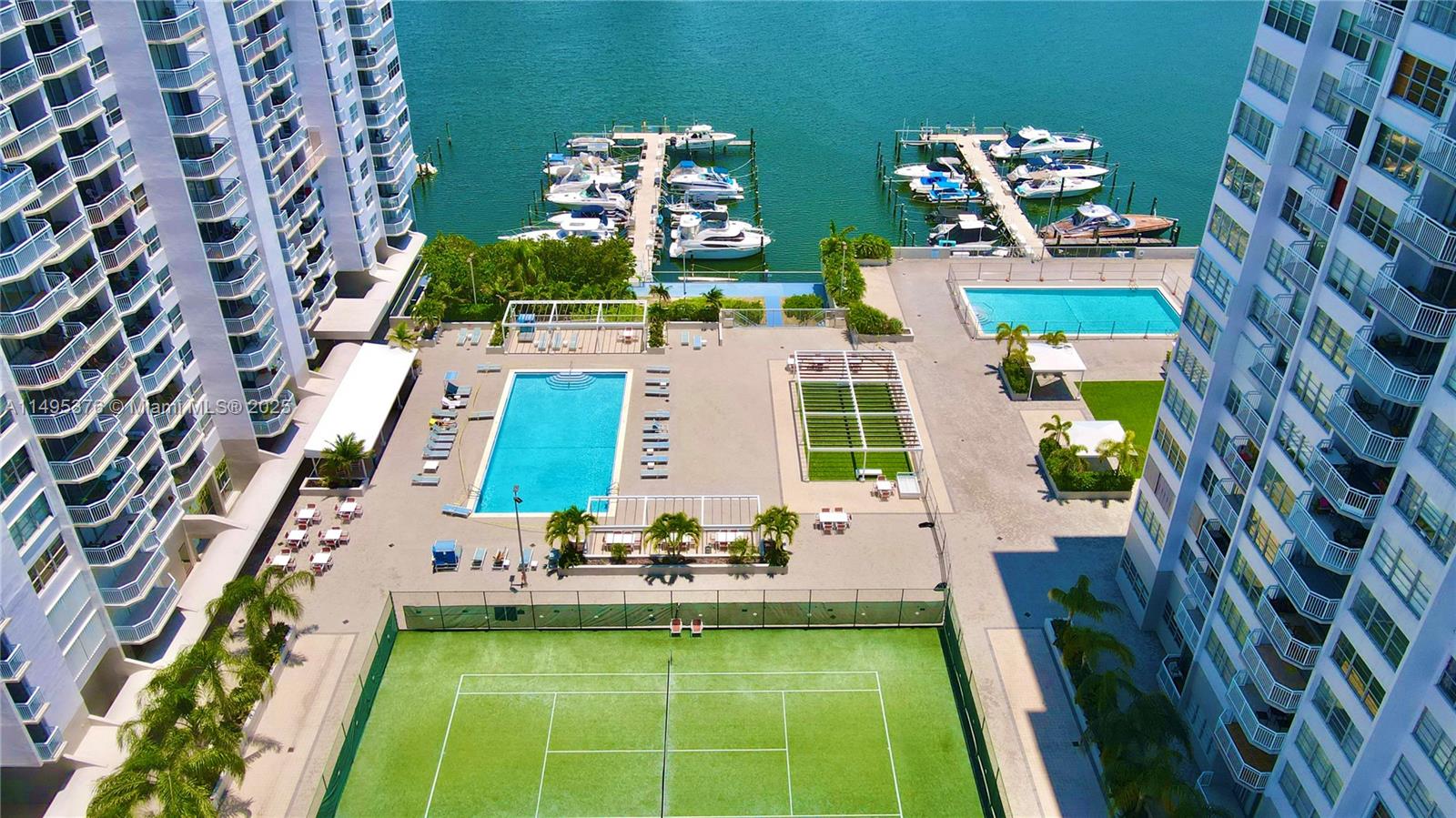 DEL PRADO MARINA - Residential
