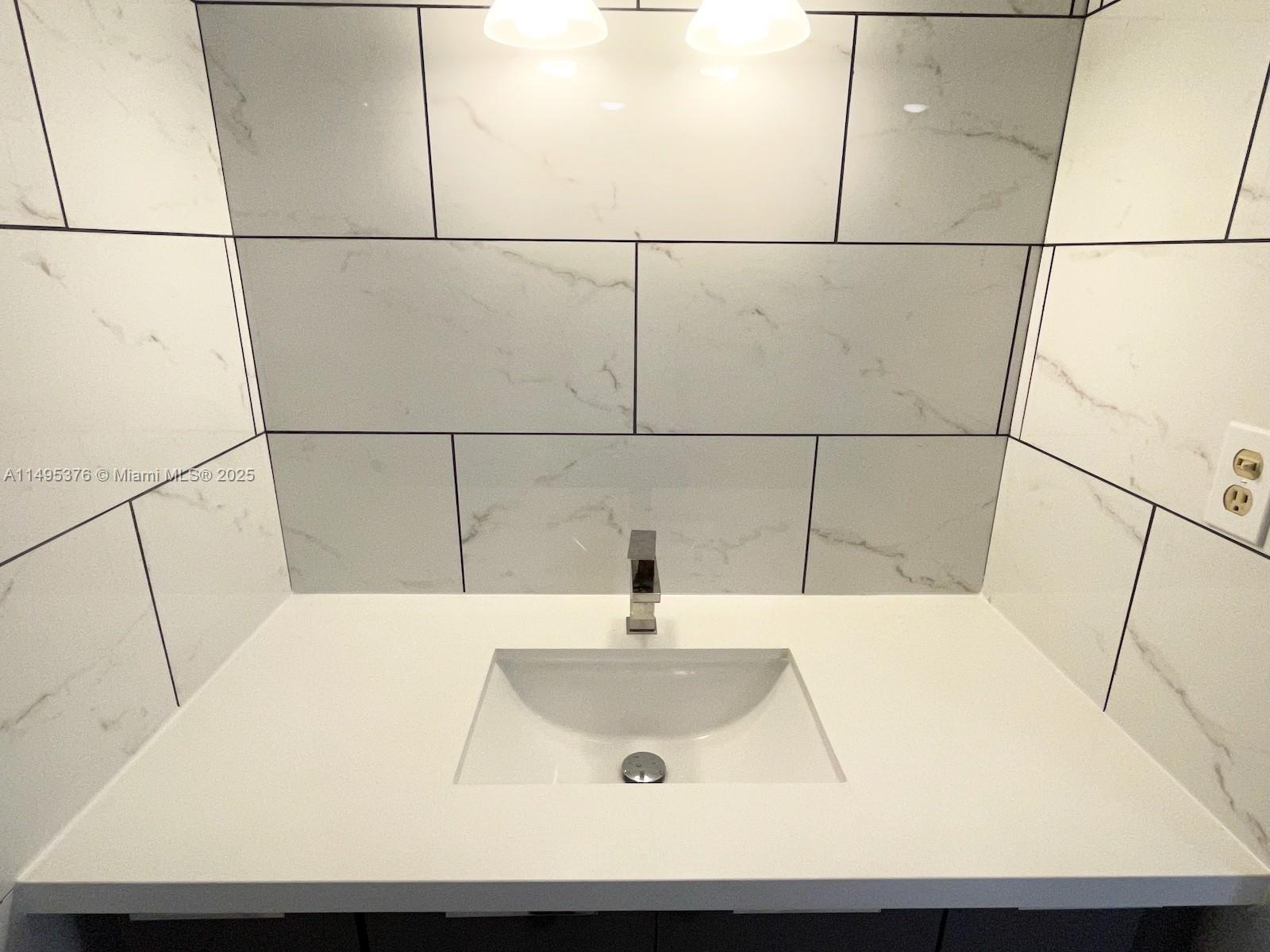 DEL PRADO MARINA - Residential