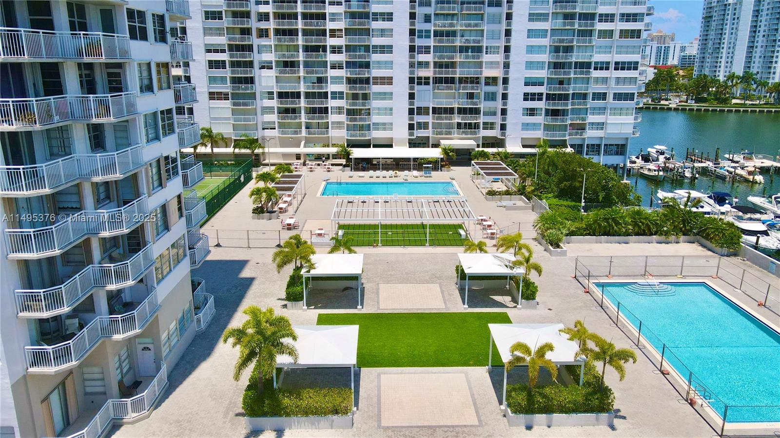 DEL PRADO MARINA - Residential