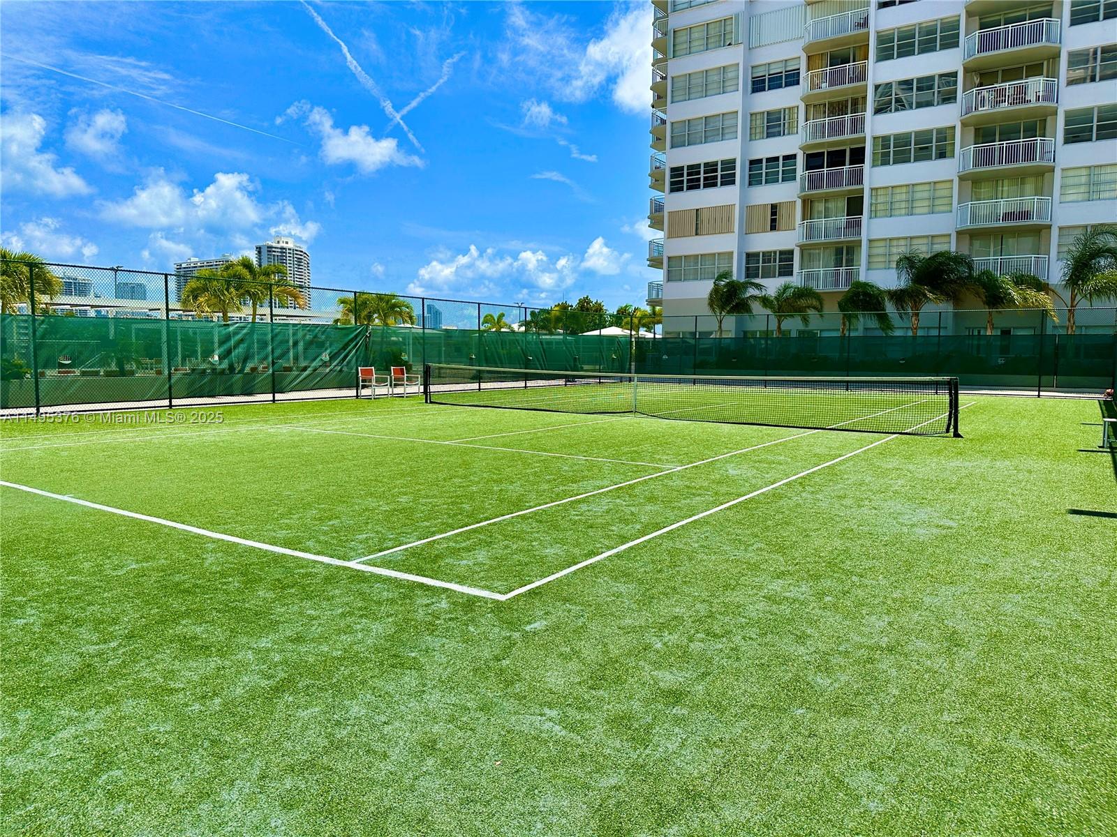 DEL PRADO MARINA - Residential