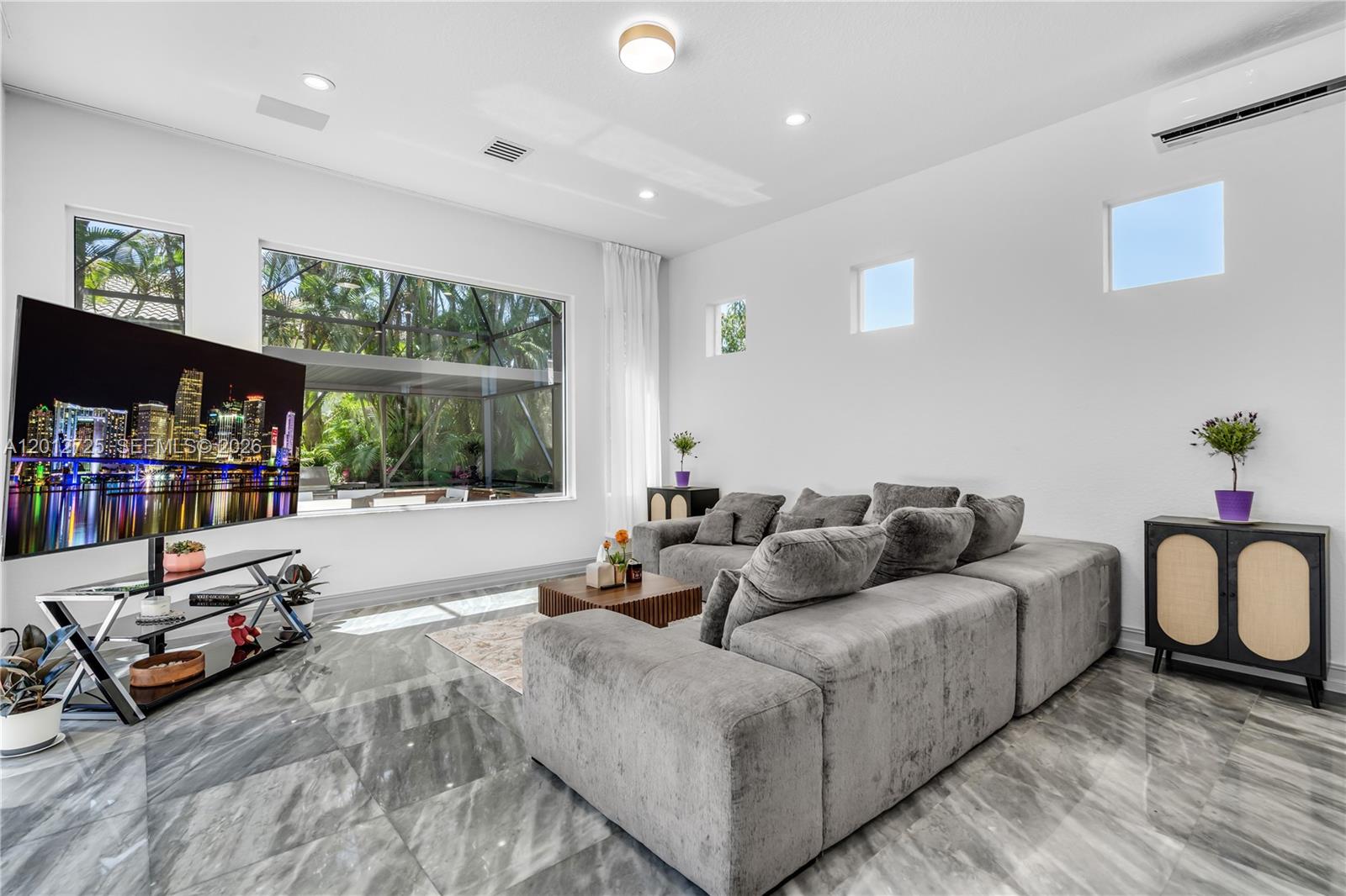 HERON BAY EAST OLDE BROOKE - Residential