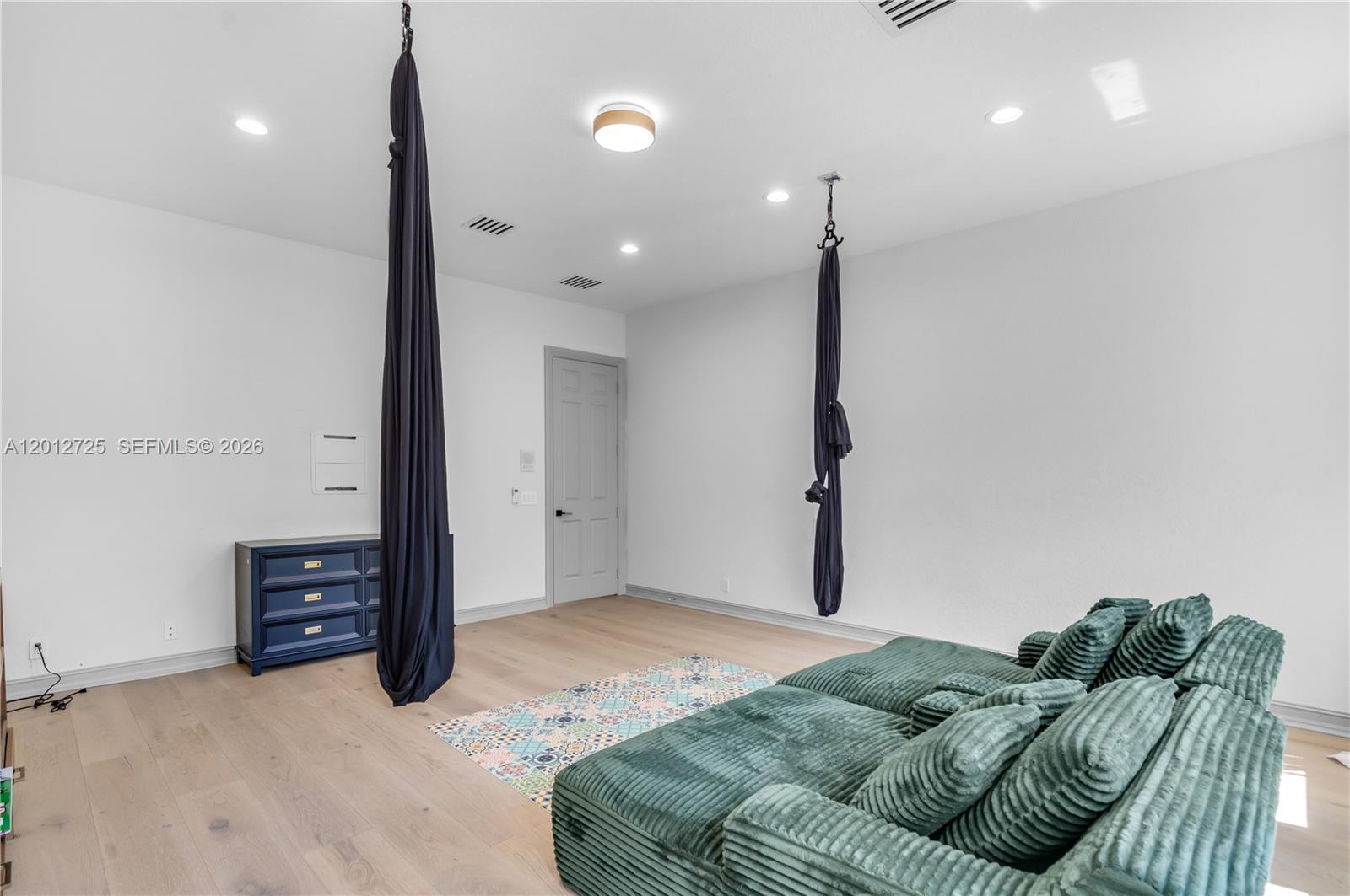 HERON BAY EAST OLDE BROOKE - Residential