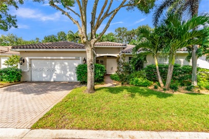 5297 SW 34th Way Hollywood FL 33312