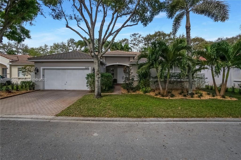 Photo of 5297 SW 34th Way, Hollywood, FL 33312 (MLS # A11978589)