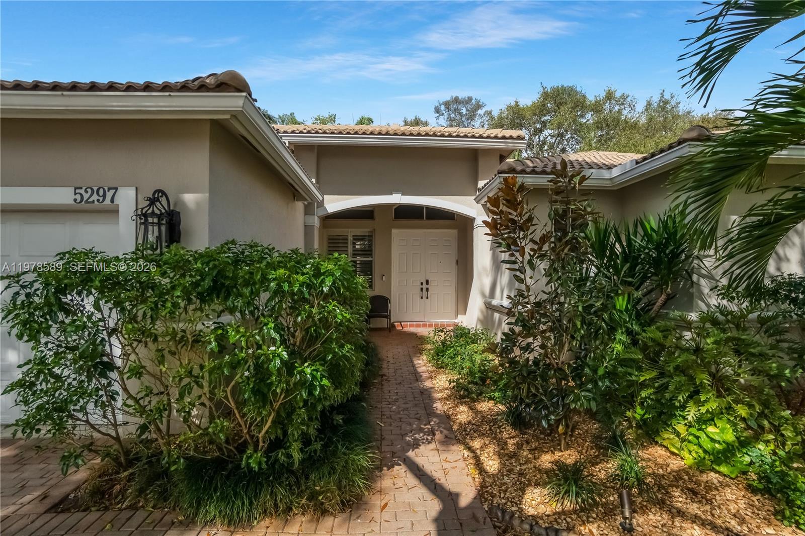 BANYAN OAKRIDGE PLAT - Residential