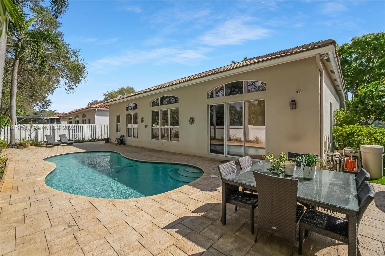 BANYAN OAKRIDGE PLAT - Residential