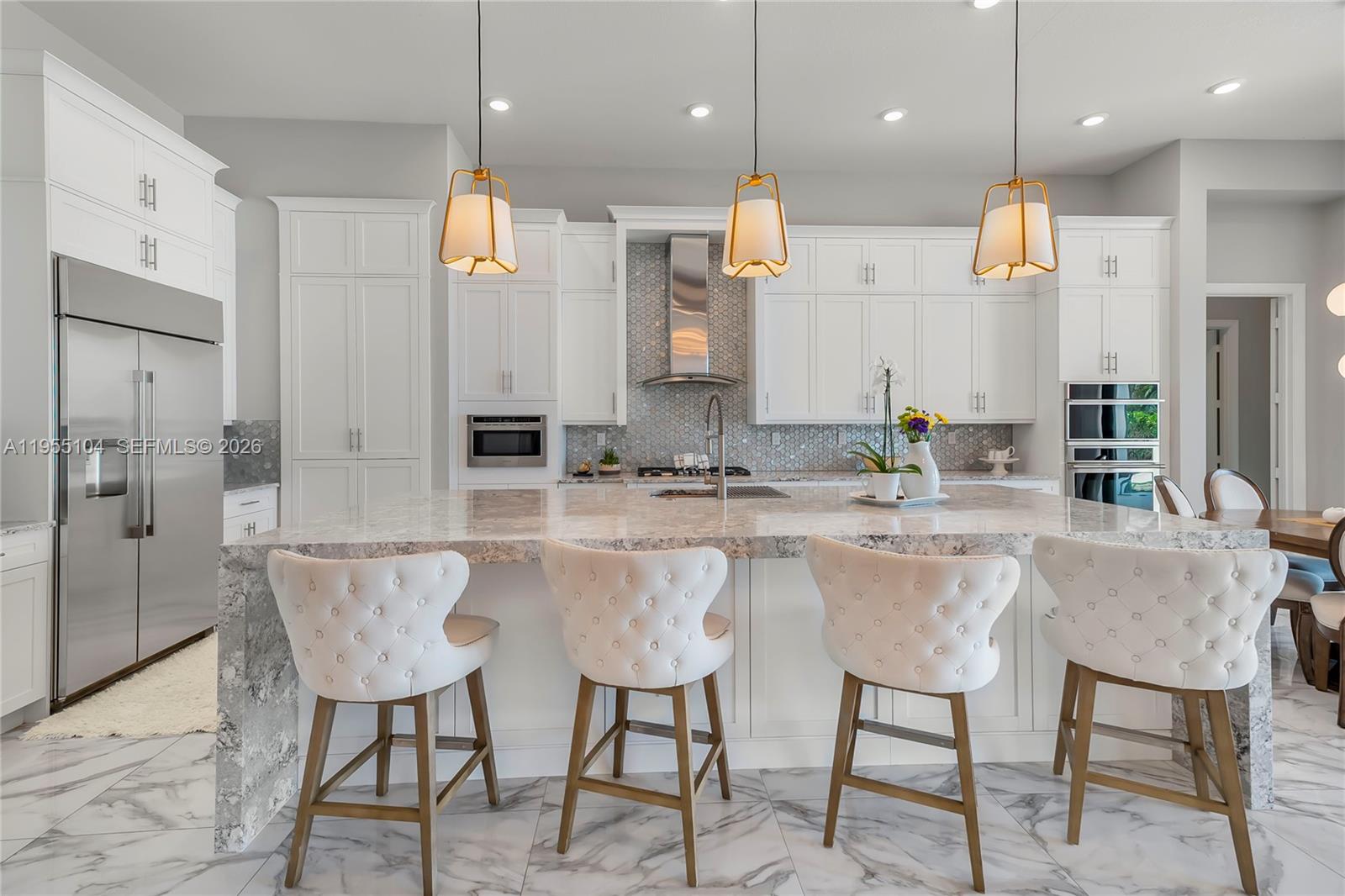 PARKLAND BAY - Residential