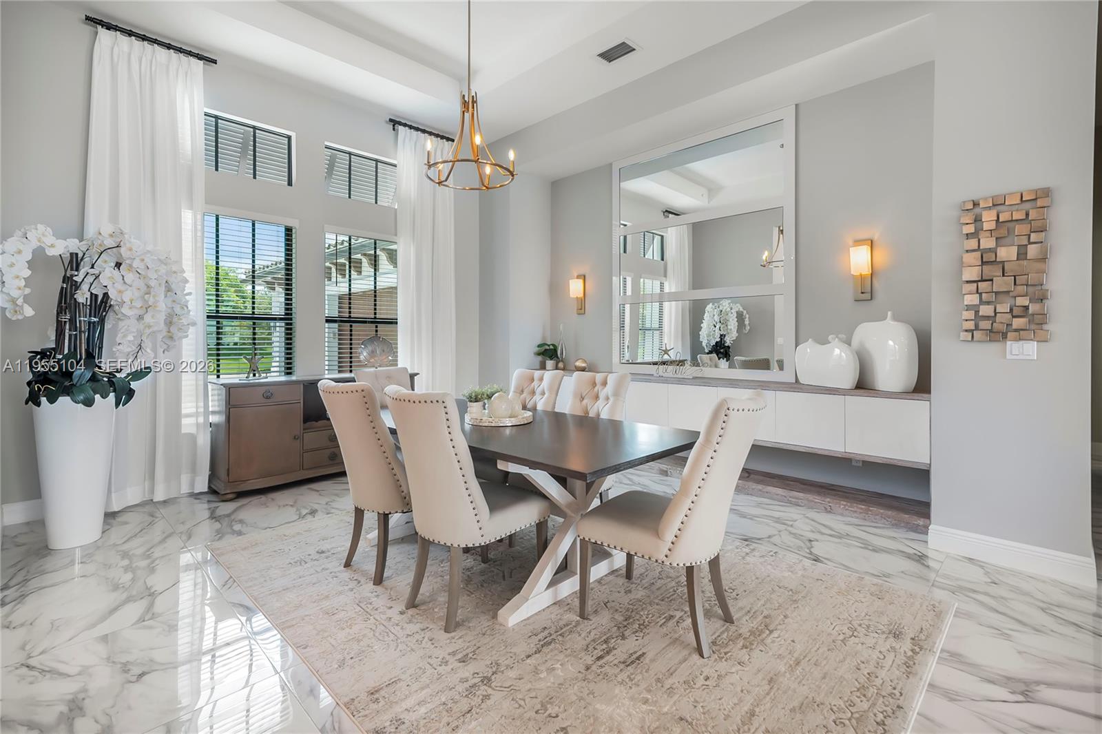 PARKLAND BAY - Residential