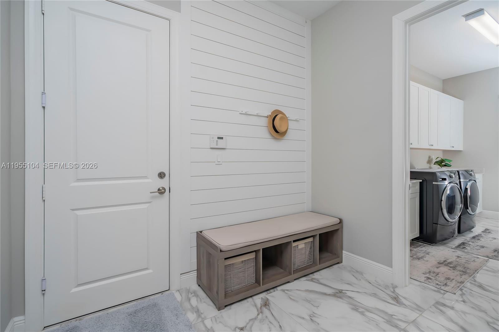 PARKLAND BAY - Residential