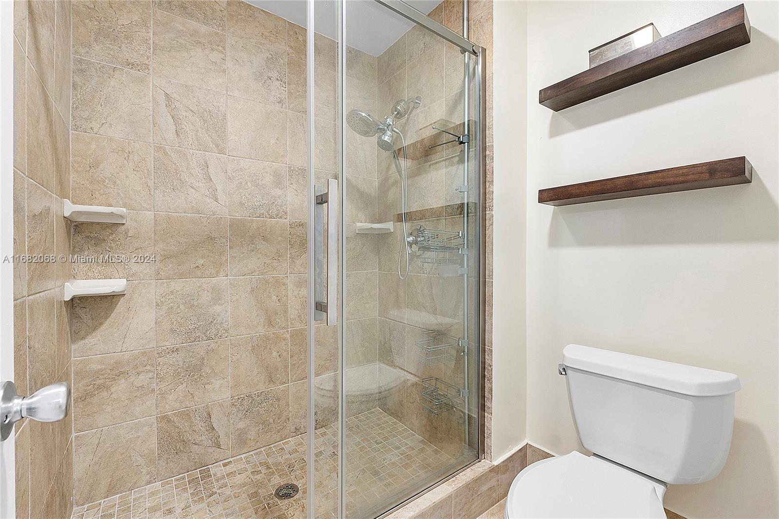 POND APPLE PLACE I CONDO - Residential Lease