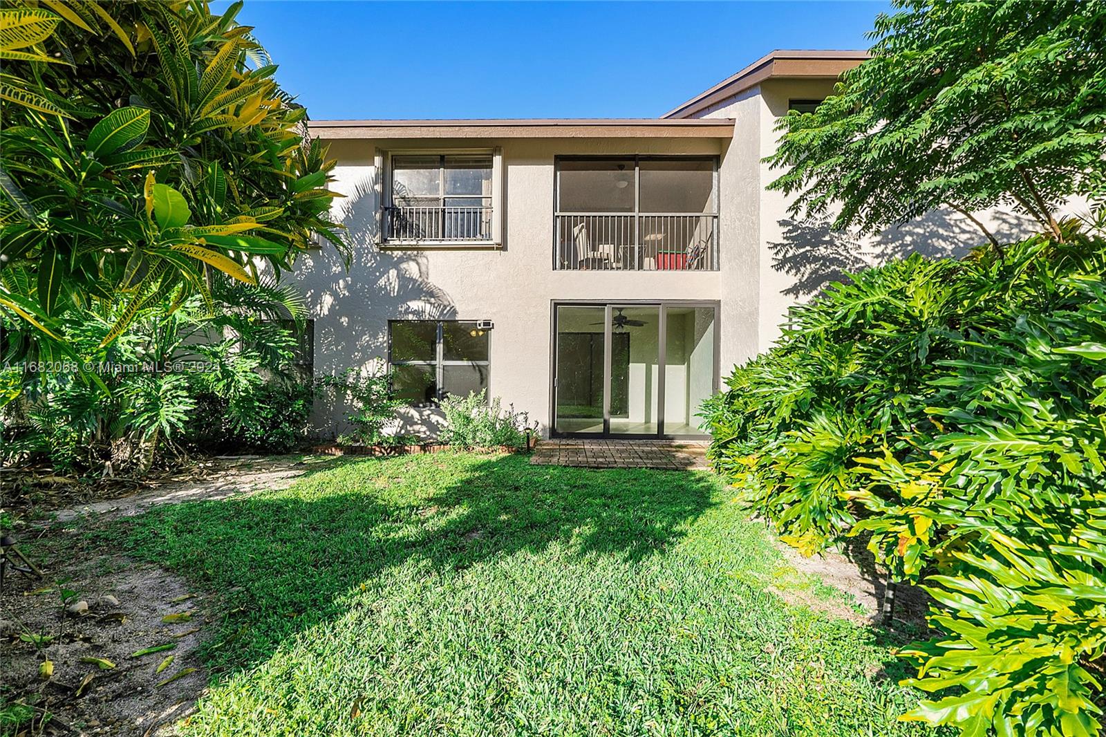 POND APPLE PLACE I CONDO - Residential Lease