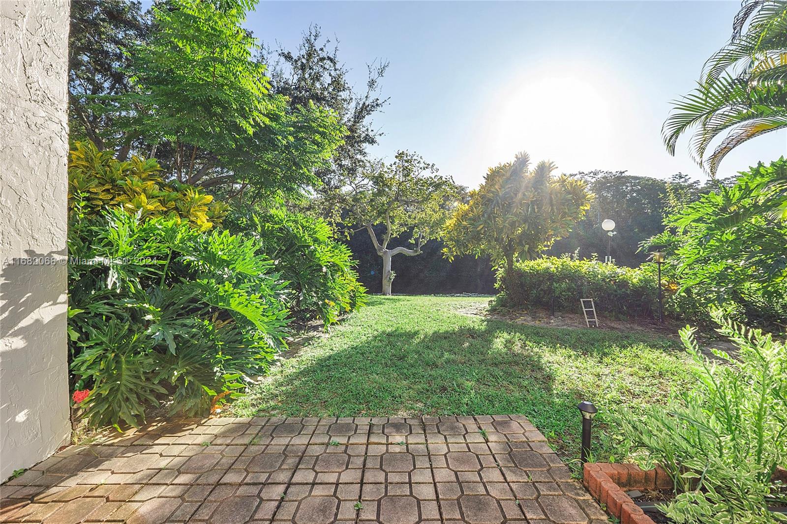 POND APPLE PLACE I CONDO - Residential Lease