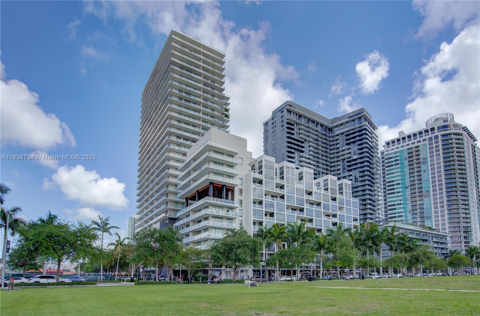 3451 NE 1st Ave PM05