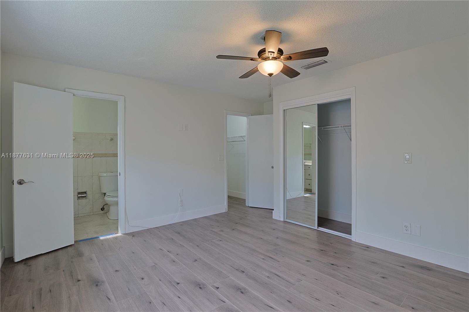 RAINBOW LAKES - Residential Lease