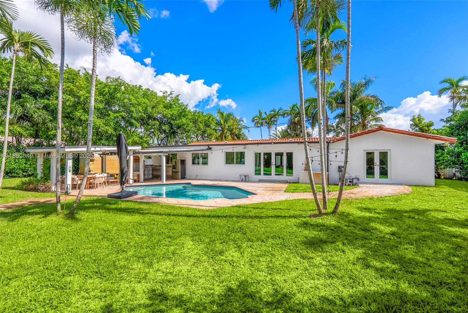 HIGHLAND GARDENS - Residential