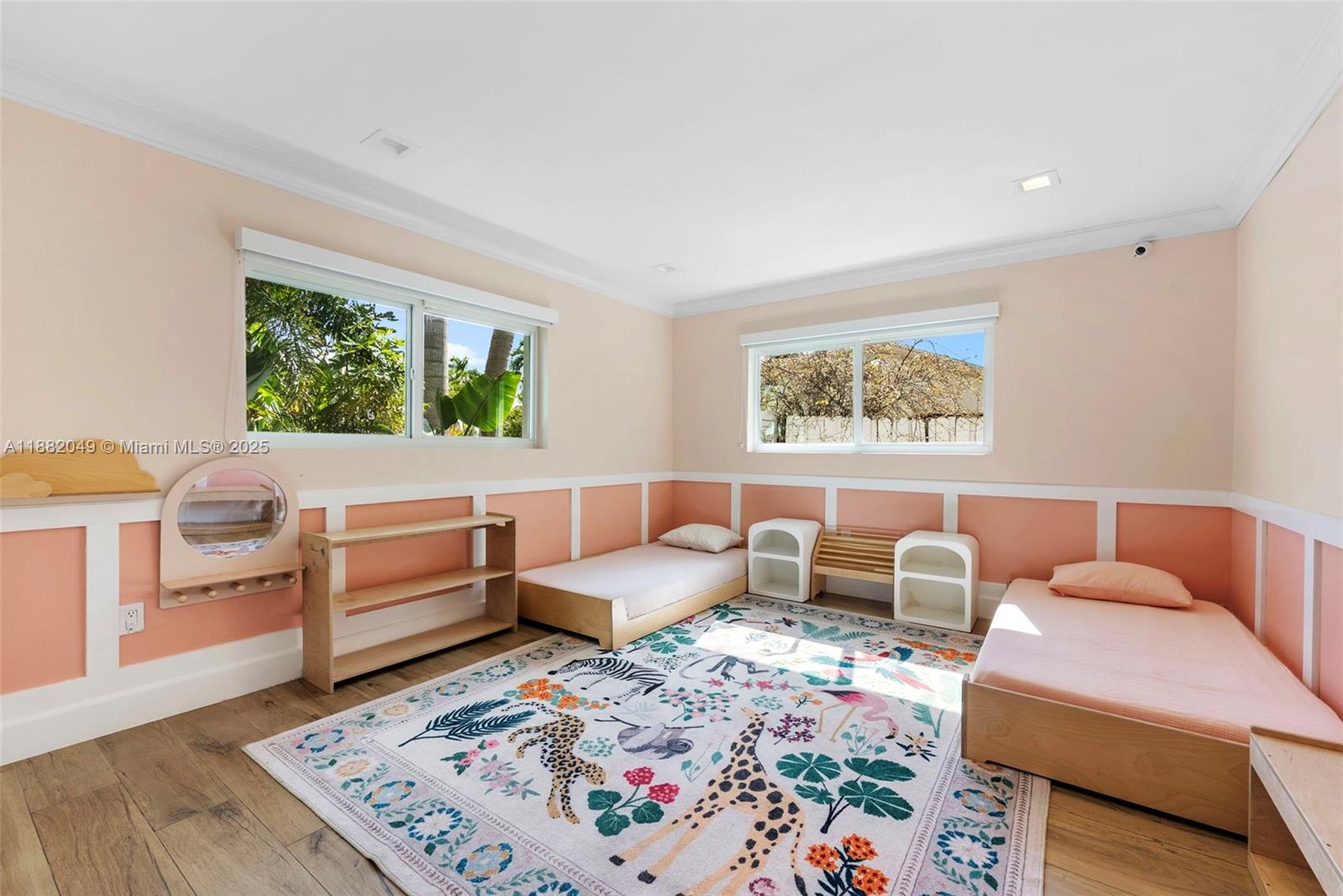 HIGHLAND GARDENS - Residential